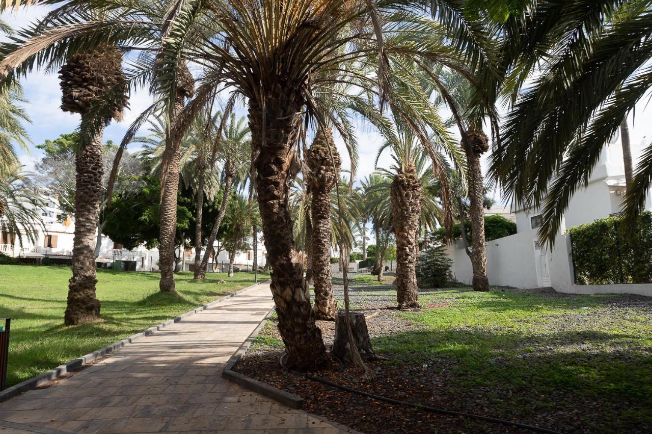 Beautiful Duplex In 3 Minutes Walking To The Beach In Playa De Las Americas Luaran gambar