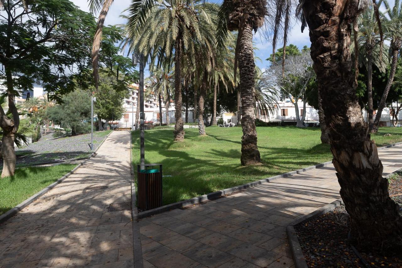 Beautiful Duplex In 3 Minutes Walking To The Beach In Playa De Las Americas Luaran gambar